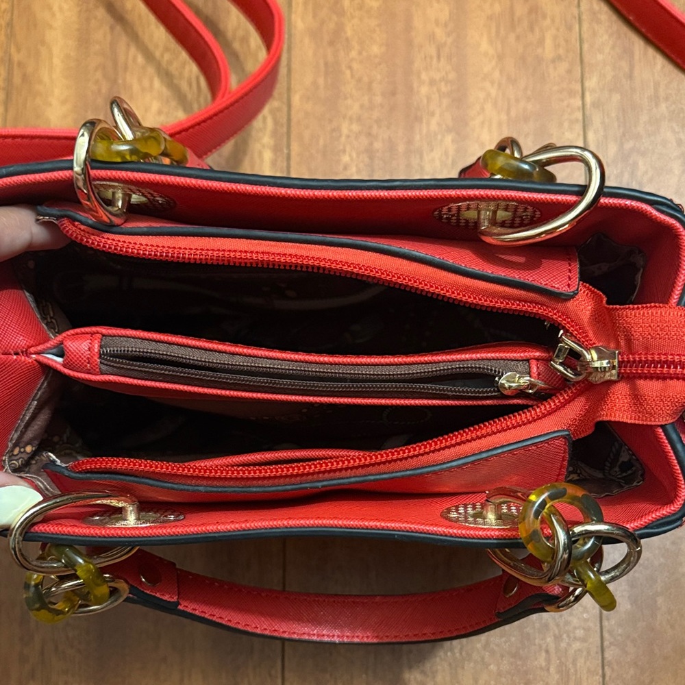 Red Handbag - Picture 3 of 5